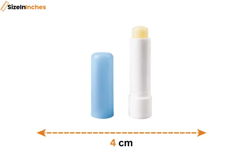 how big is 4 cm