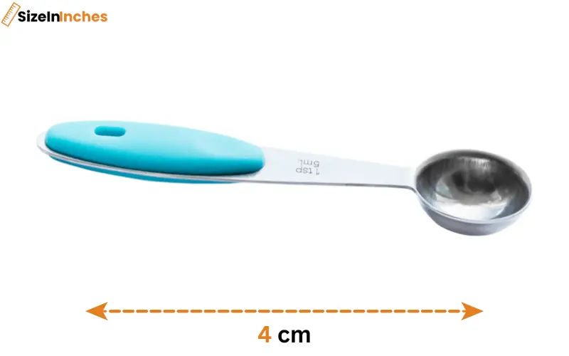 how big is 4 cm