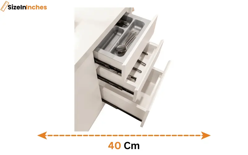 how big is 40 cm