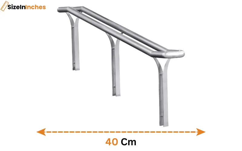 how big is 40 cm