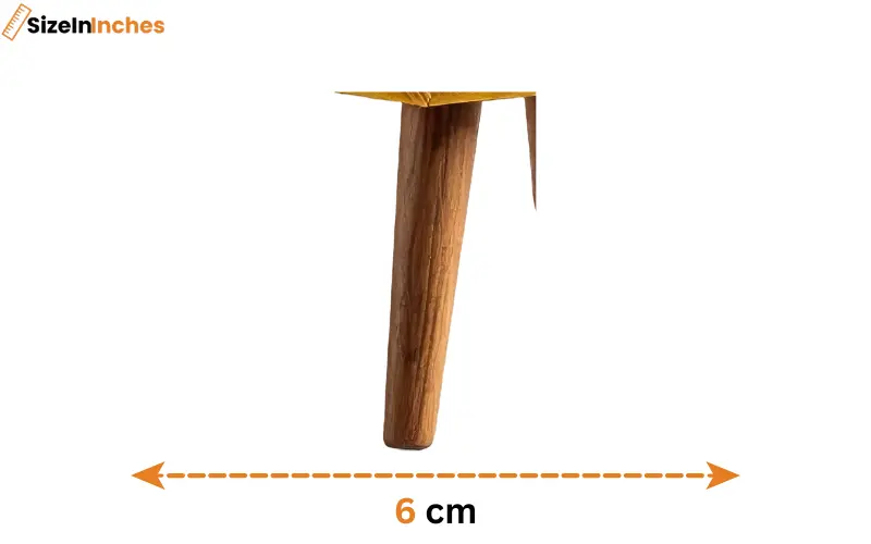 how big is 6 cm