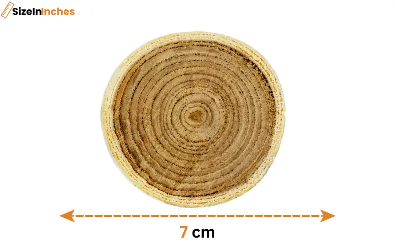 how big is 7 cm